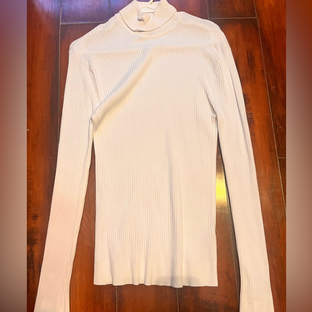 Boohooman all white Turtle neck